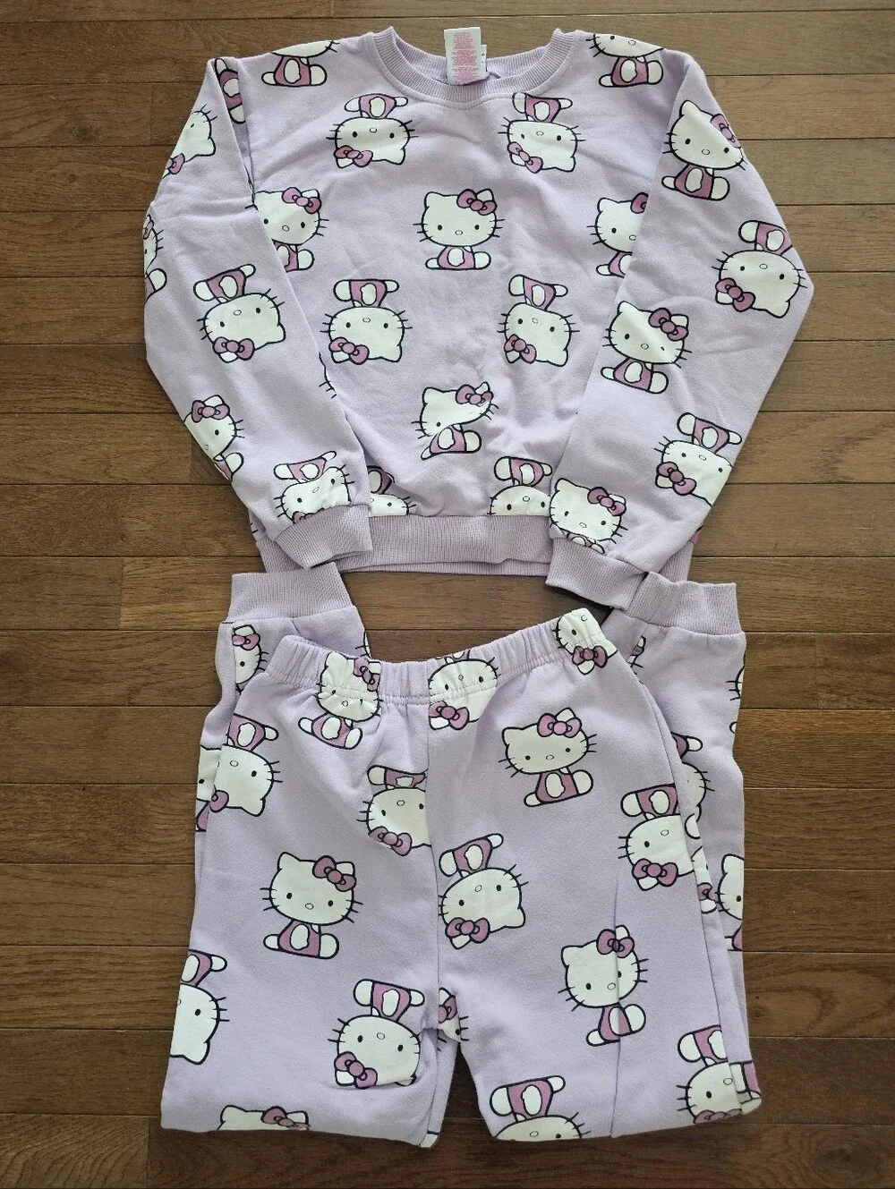 HEĹLO KITTY Girls 8/10 Sweat Shirt & Pant Set, Sweatsuit